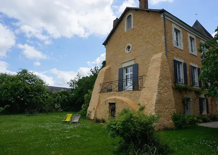 Le Prieure Bed & Breakfast 3*